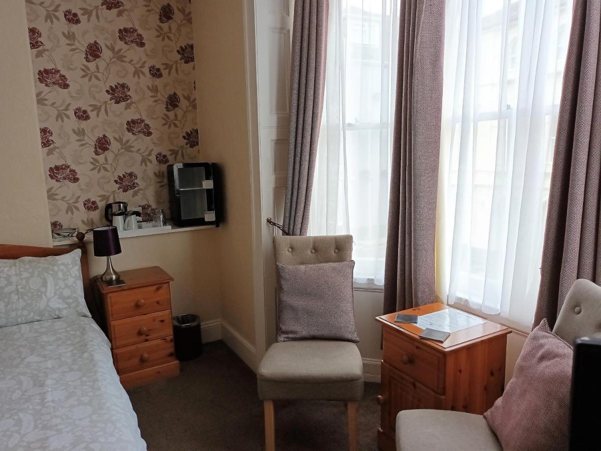 Fosters Guest House Weymouth Buitenkant foto