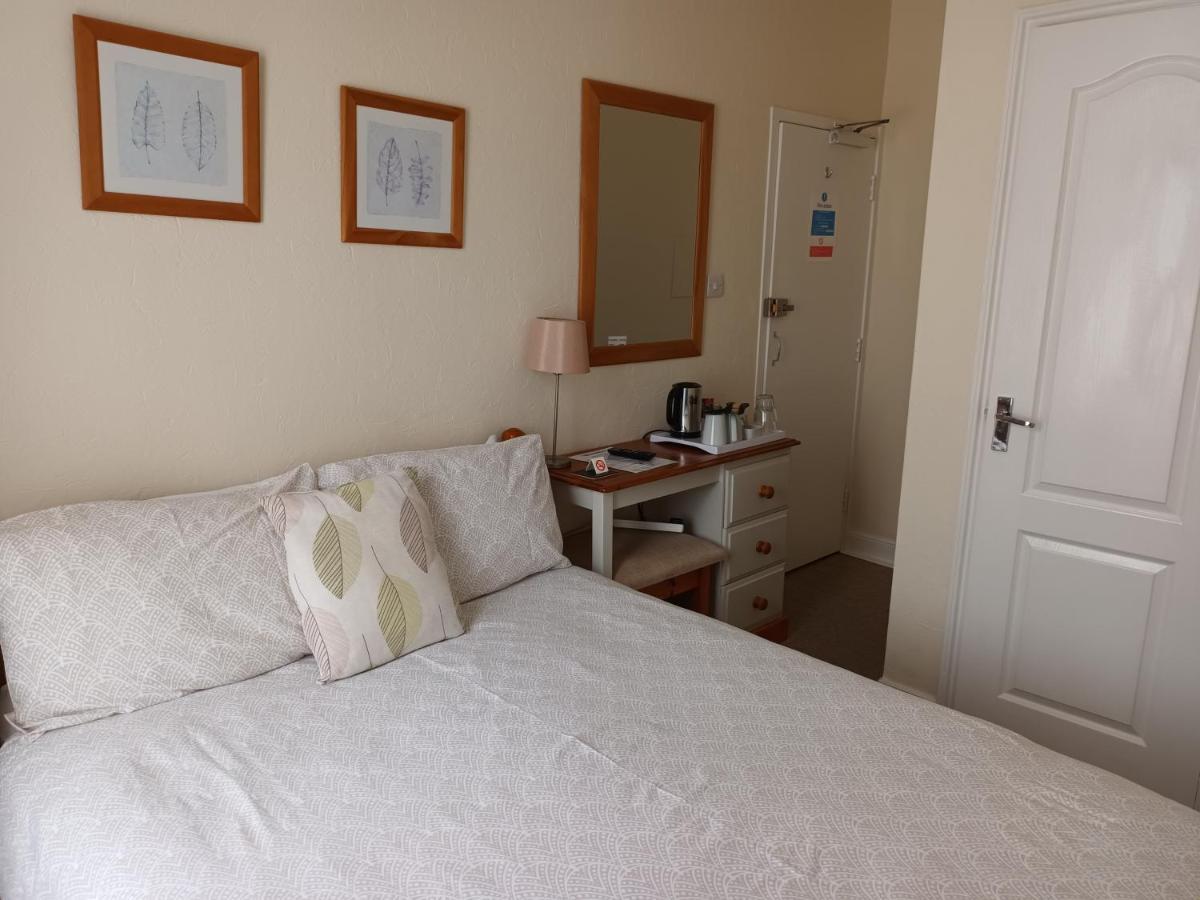 Fosters Guest House Weymouth Buitenkant foto