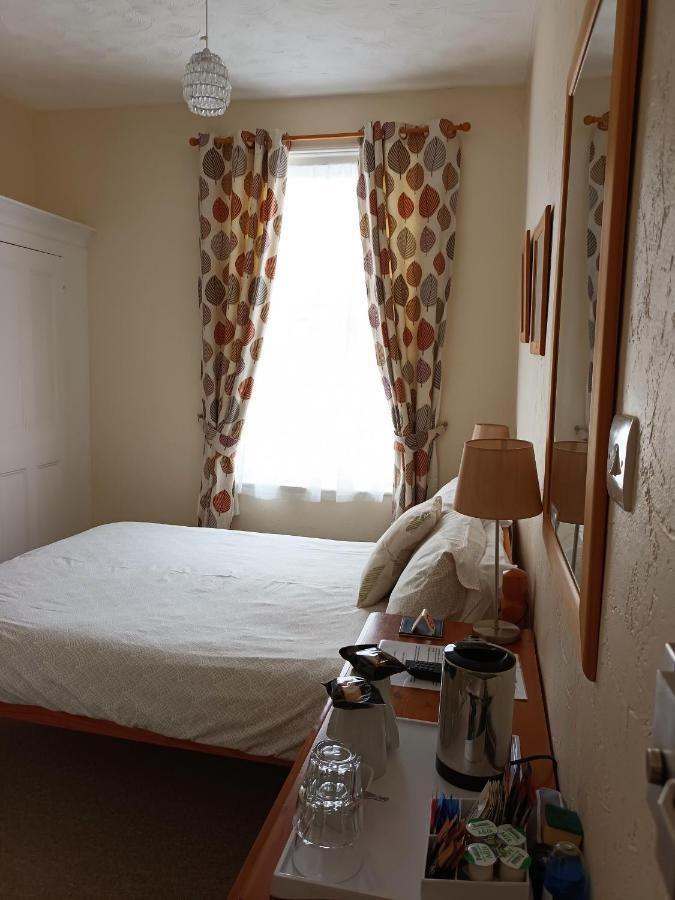 Fosters Guest House Weymouth Buitenkant foto