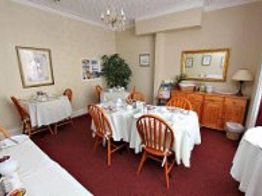 Fosters Guest House Weymouth Buitenkant foto